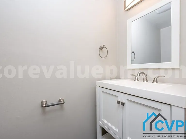 1617 Mount Airy Ct — Photo 12