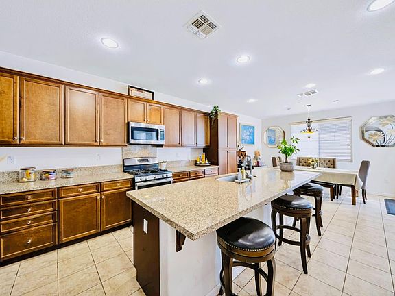 4th image of 4591 Donegal Way