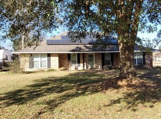 5816 Landmor Dr, Greenwell Springs, LA 70739