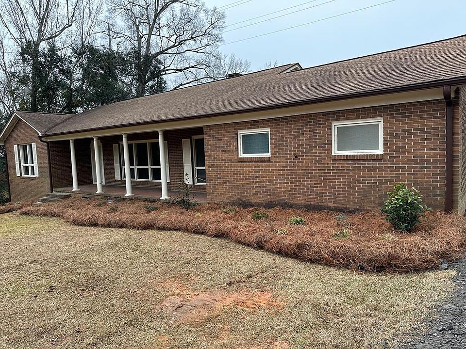 1st image of 102 Forest Dr E