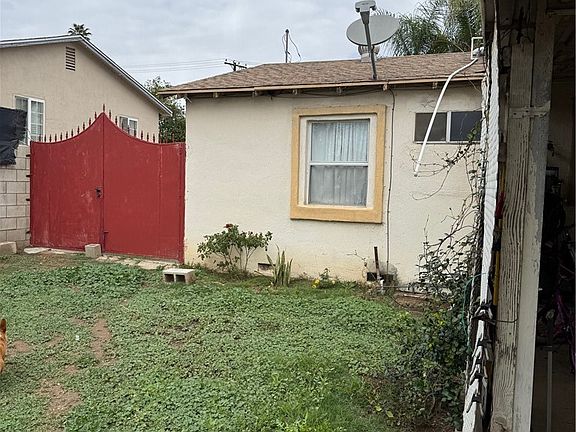 3rd image of 3946 Tomlinson Ave