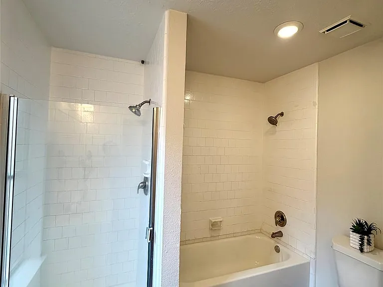 19114 Indian Grass Dr — Photo 11
