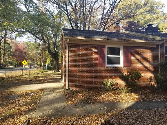 2nd image of 5018 Red Oak Ln