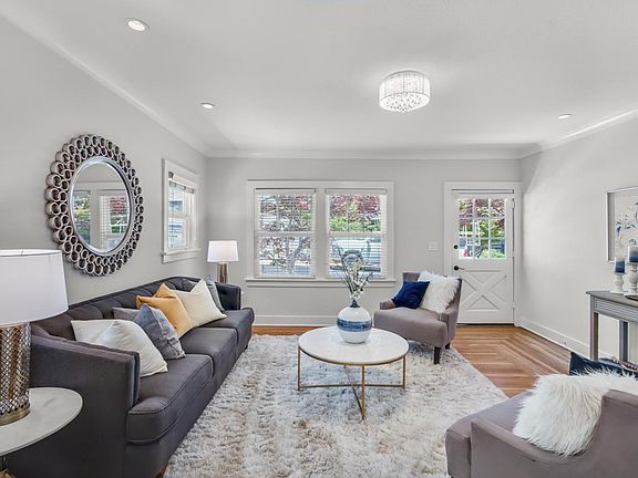 4th image of 129 Olive St