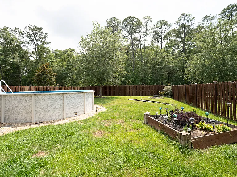 117 Laguna Way — Photo 43