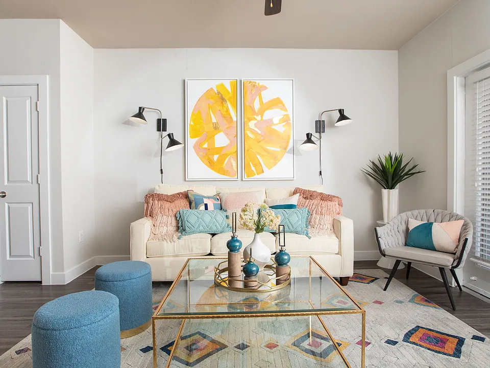 Highpoint at Cypresswood apartments community photo