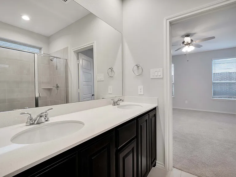 1905 Winecup Dr — Photo 18