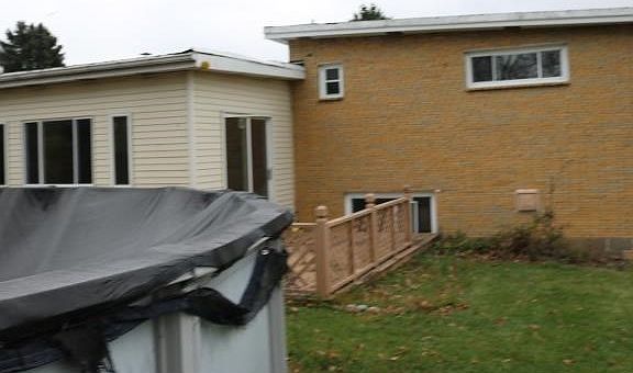 2nd image of 121 Horseshoe Dr