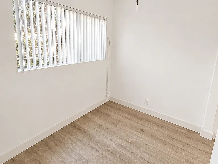 803 Java Ave Inglewood, CA 90301 — Photo 7
