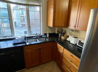 27R Albion St, Somerville, MA 02143