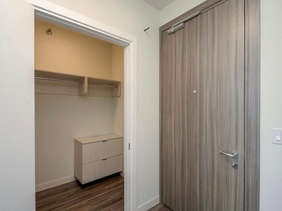 1st image of 1235 S Prairie Ave #3708