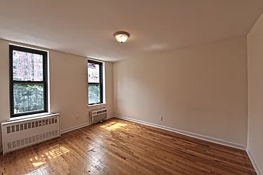 Rented by LEE & ASSOCIATES NYC RESIDENTIAL LLC