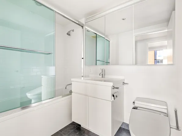 425 West 53rd Street image 12 of 13