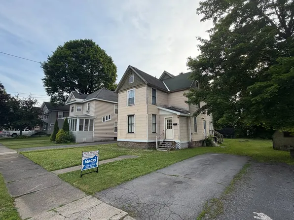 93 N 4th Ave, Ilion, NY 13357