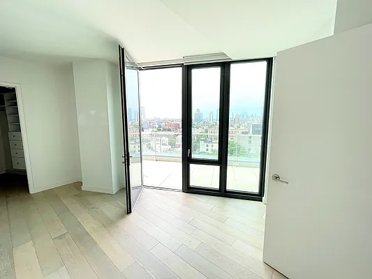 Rented by Cyberapts Management | media 13