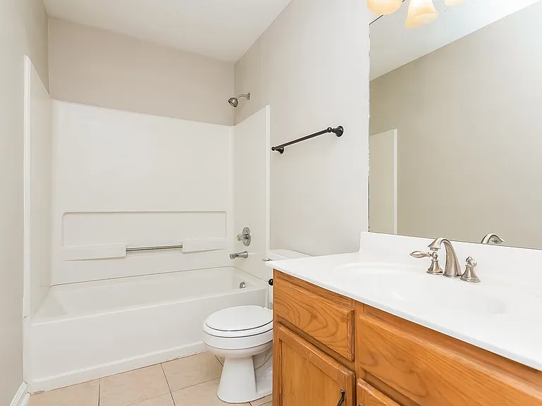 1886 Towson Ln — Photo 11