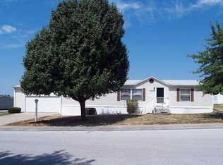 2779 S Greenfield Rd, Brookline, MO 65619