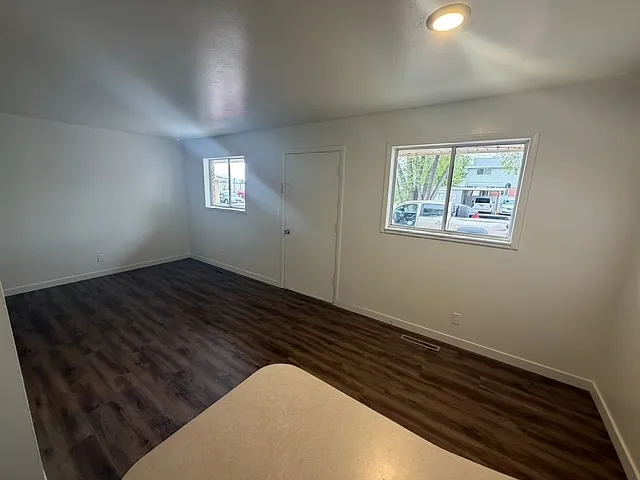 265 S Skyline Dr #7 — Photo 3