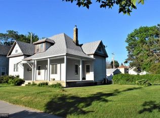 510 2nd St NE, Little Falls, MN 56345