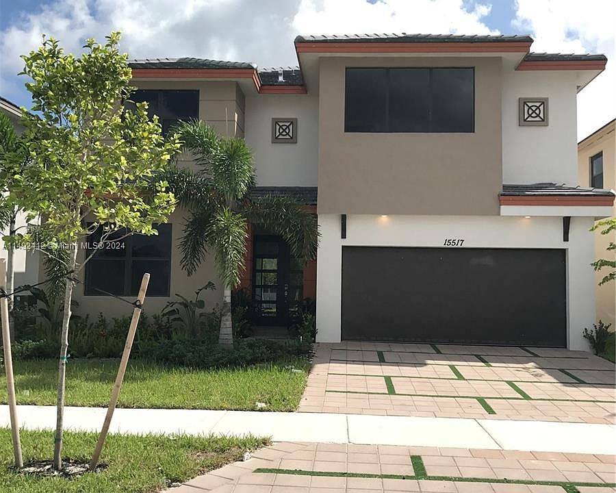 1st image of 15517 NW 88th Ct
