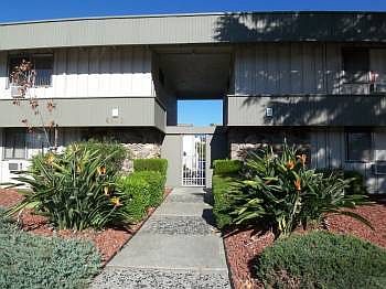 1st image of 4963 Campbell Ave APT 10