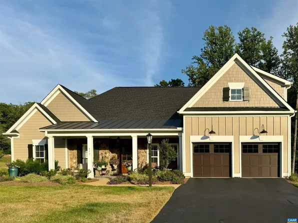 829 Burleigh Ct, Keswick, VA 22947