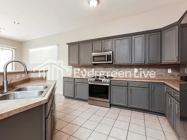 7961 W Hawk Eagle Ct — Photo 5