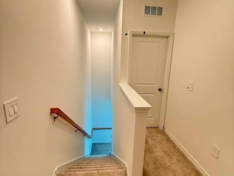 44292 Caraton Ter — Photo 16