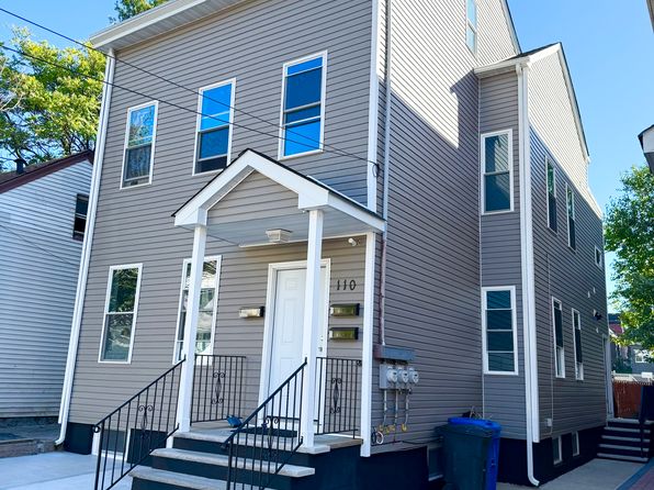 110 Montgomery St #1