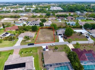 2205 NE 5th St, Cape Coral, FL 33909
