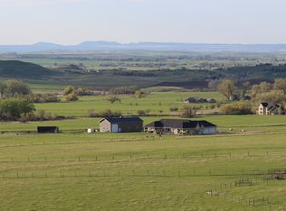 68 Hollow Creek Rd, Big Horn, WY 82801