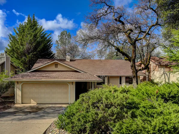 18211 Hummingbird Dr, Penn Valley, CA 95946