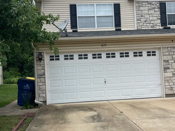 835 Woodside Creek Dr #835, Festus, MO 63028