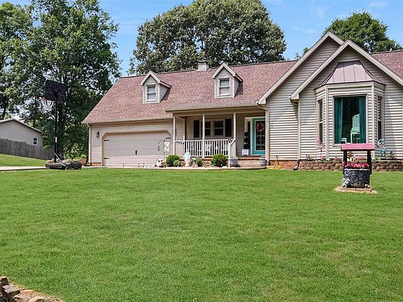 2nd image of 266 Three Acre Woods Ln