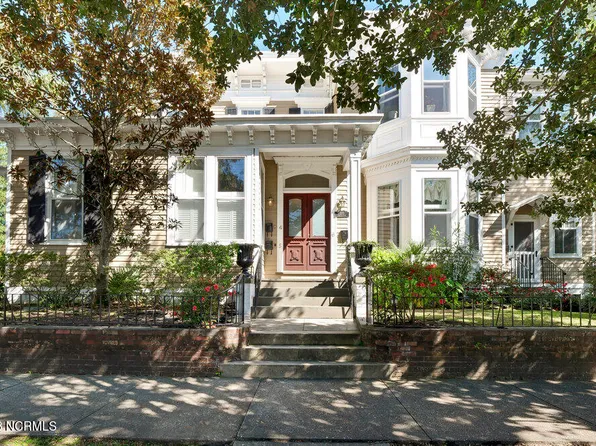 205 S 5th Avenue Apt 5, Wilmington, NC 28401