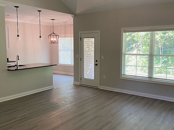 5th image of 6514 Fortuna Ct