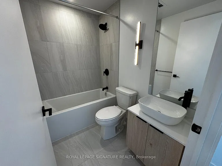 1185 Dupont St #1601 — Photo 11
