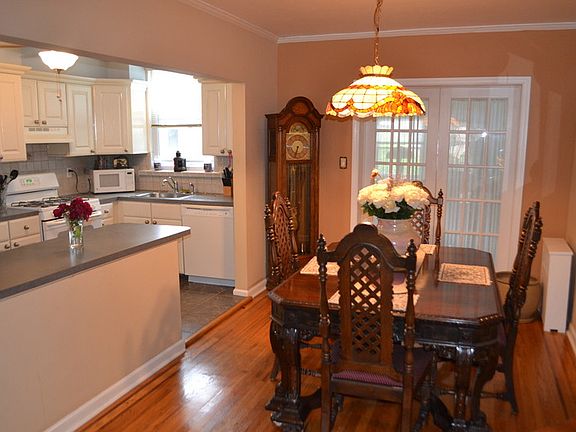 Dining Room/Kitchen