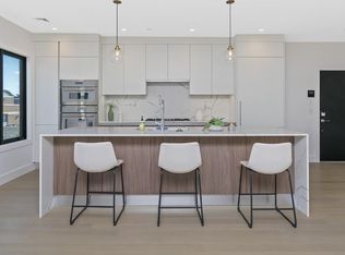 53 Silver St #4, Boston, MA 02127