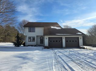 156 E Main St, Columbus, PA 16405