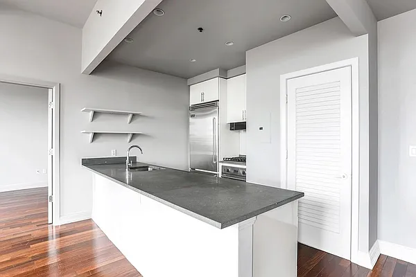 Rented by Loftey LLC | media 17