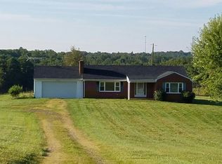 632 Autumnview Rd, Fancy Gap, VA 24328