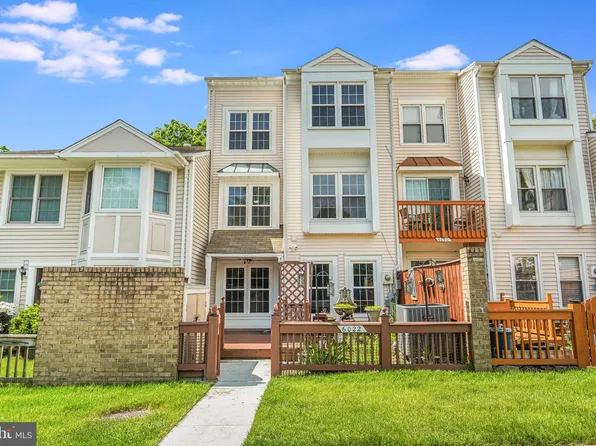 6022 Chestnut Hollow Ct, Centreville, VA 20121