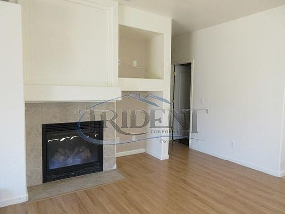 5th image of 2149 Brent Dr