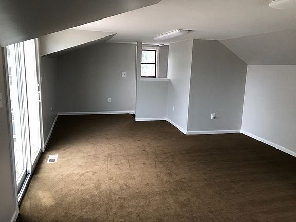 3rd image of 38430 Murdicks Dr