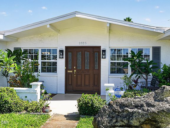 2nd image of 2525 Coral Way W #1