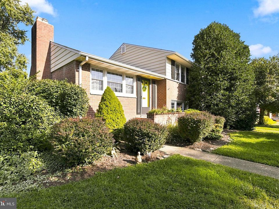 1st image of 2123 Eastridge Rd