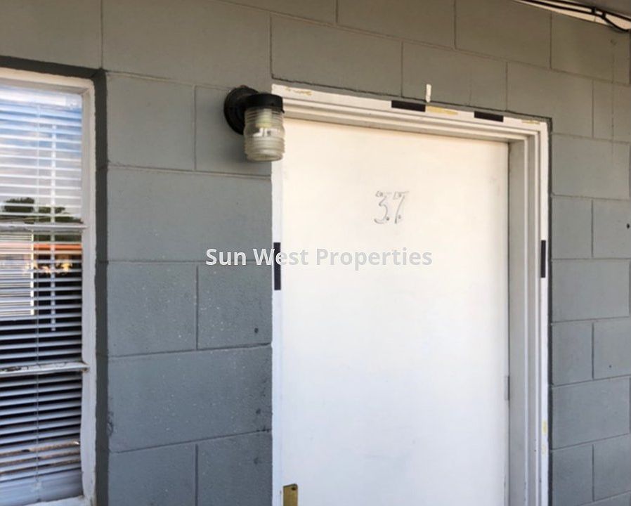 1st image of 905 Walnut Dr #37