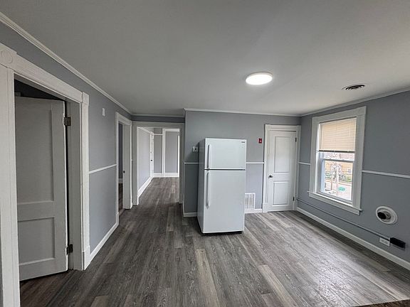 5th image of 165-175 Conant St #175-3