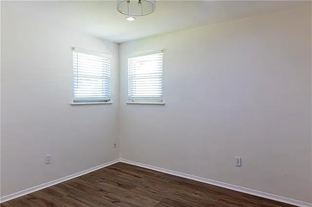 1712 Abadie Ave — Photo 10